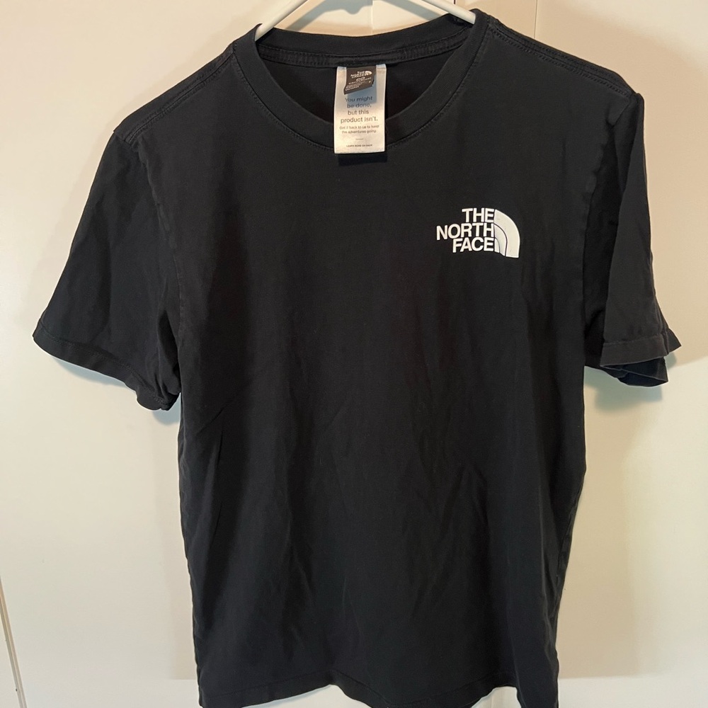 The North Face Men's Classic Black Tee. Size medium.